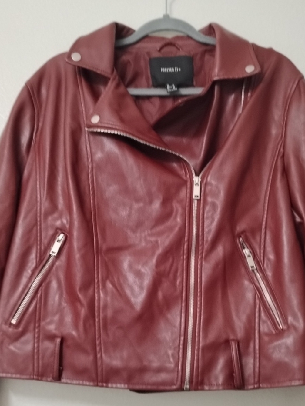 Forever 21 Burgundy Faux Leather Moto Jacket - Picture 4 of 12